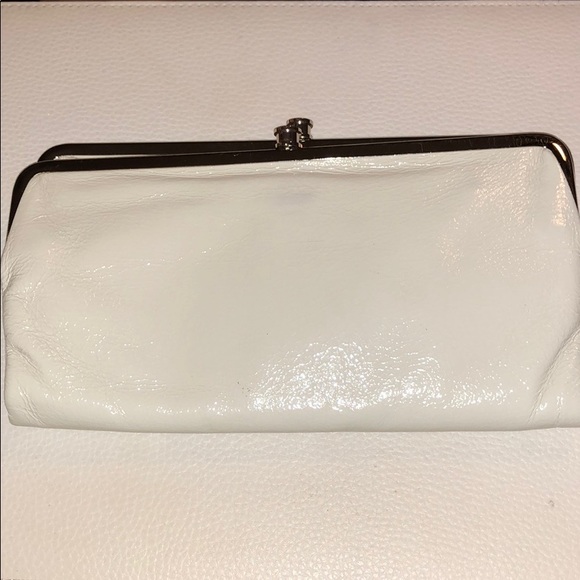 Cream Hobo Wallet - Picture 1 of 5